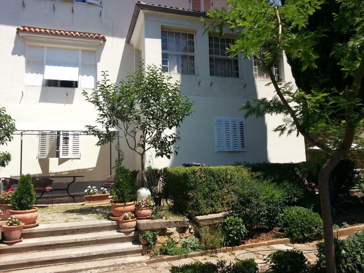 Vintage Villa Magnolia Pula Exterior photo