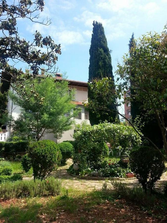 Vintage Villa Magnolia Pula Exterior photo